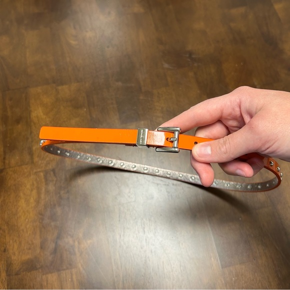 MICHEAL KORS Orange belt with silver studs 5 holes 1/2 inch thick Size S - Picture 1 of 9